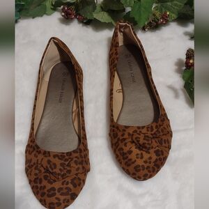 Charles Albert flats shoes for women size 10